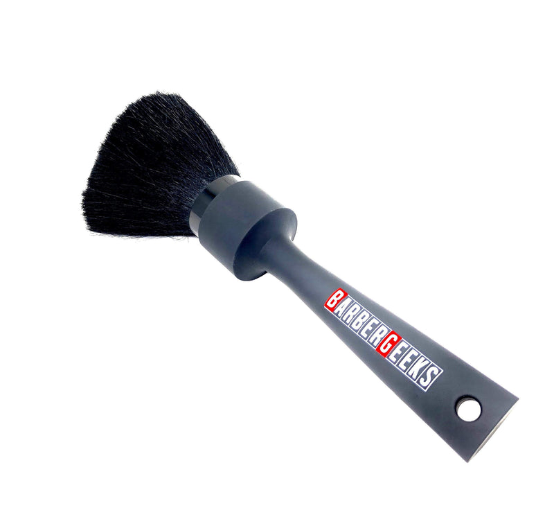 BarberGeeks black neck duster.